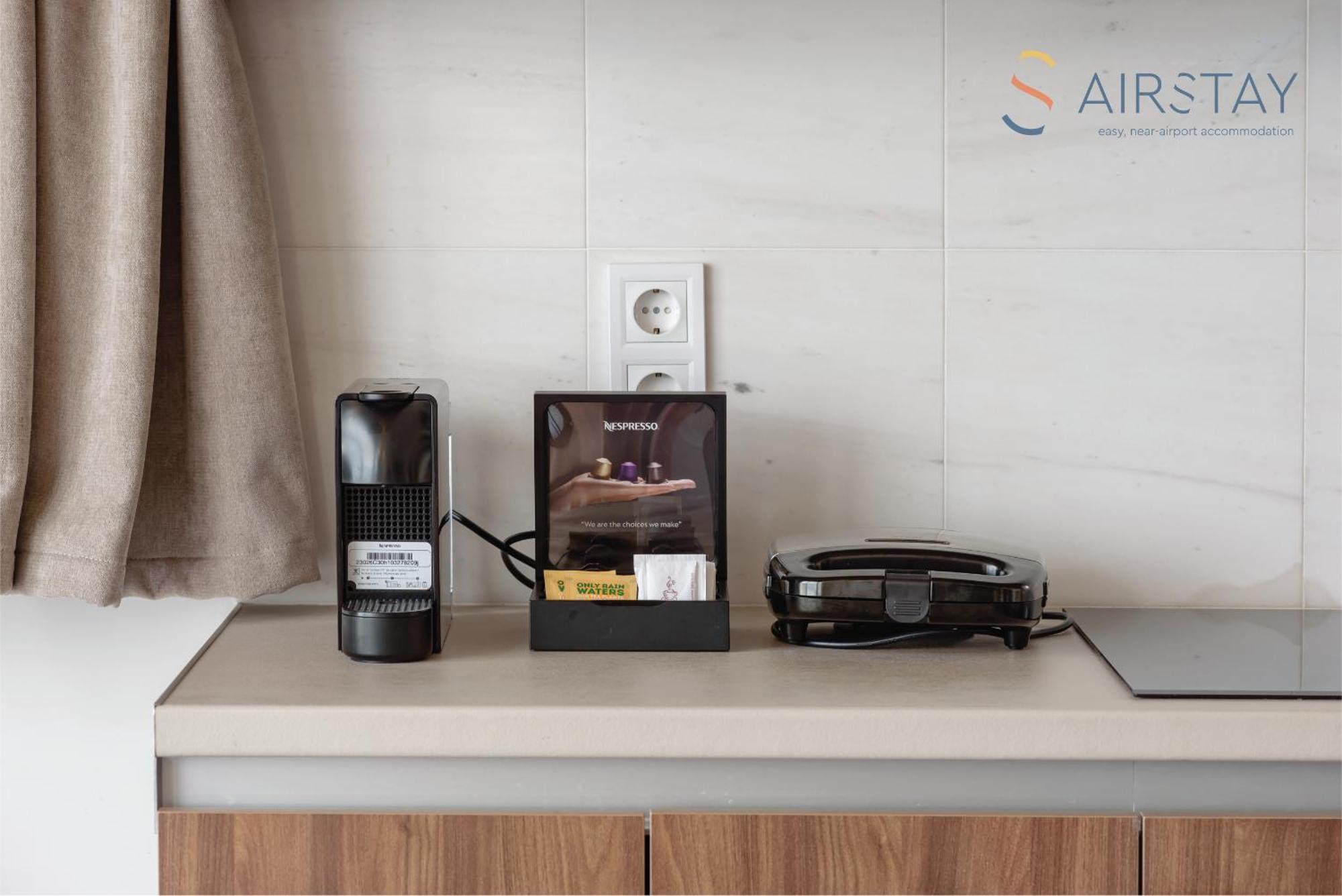 Akali Apartment Airport By Airstay สปาตา ภายนอก รูปภาพ